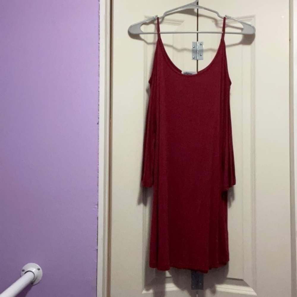 Styleword Cut out shoulder shirt size large